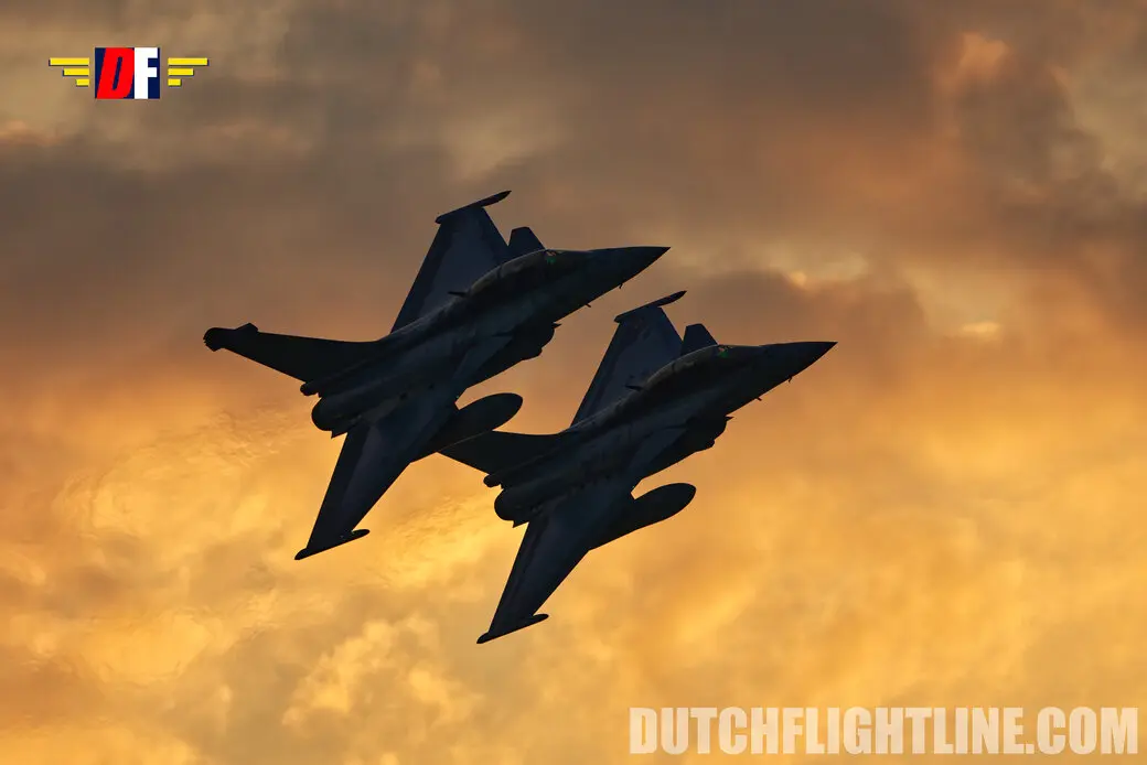 Rafale Requin Mike flying low at Sunset Cambrai airshow 2024